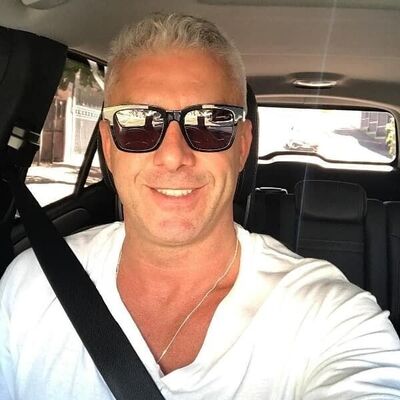  ,   Tony, 49 ,   ,   , c 