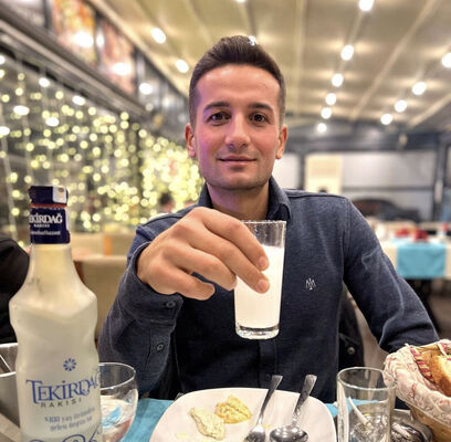  ,   Hikmet, 28 ,   ,   