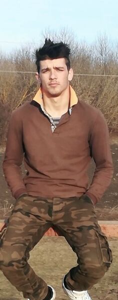  ,   Anton, 24 ,   ,   