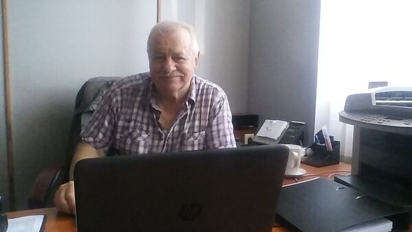  ,   Oleg, 70 ,   ,   , c 