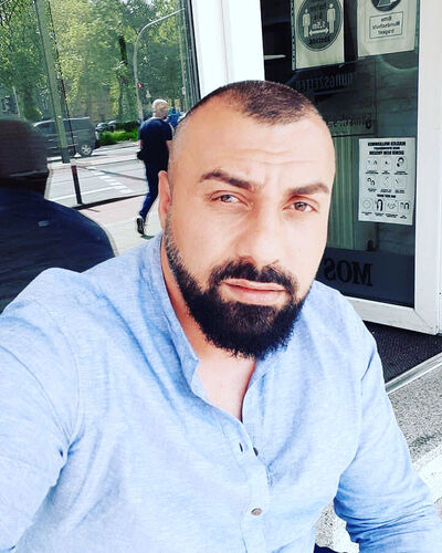  Plettenberg,   Burhan, 40 ,   ,   , c 