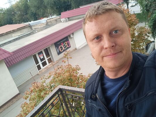  ,   AlexW, 38 ,   ,   , c , 