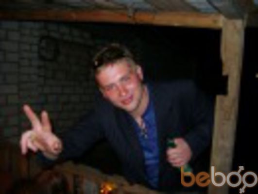  ,   Vitek, 36 ,  