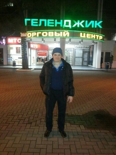  ,   Aleksandr, 40 ,   c 