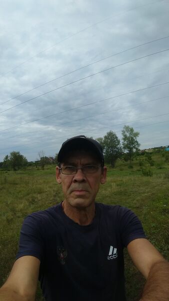  ,   Viktor, 58 ,   ,   
