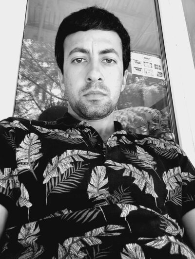  ,   Miro, 28 ,   ,   
