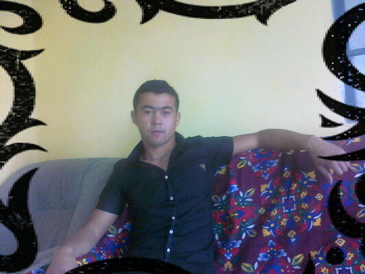   ,   BeeK, 34 ,  