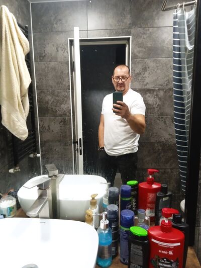  ,   Igor, 47 ,   ,   