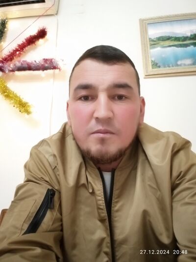  ,   Jadu, 34 ,   ,   