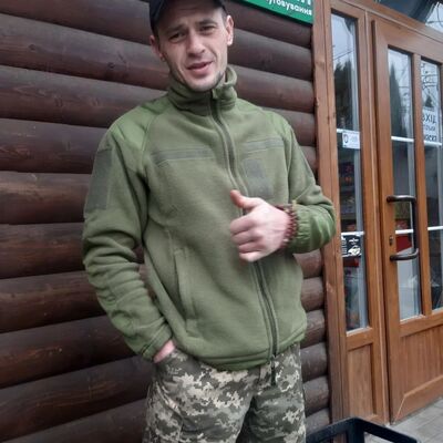  -,   Ivan, 33 ,   ,   