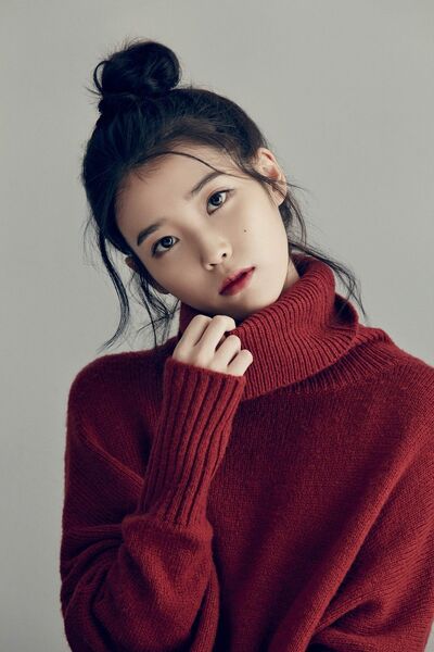  ,   IU, 24 ,   