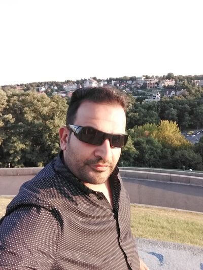 ,   Ali, 36 ,     , c 