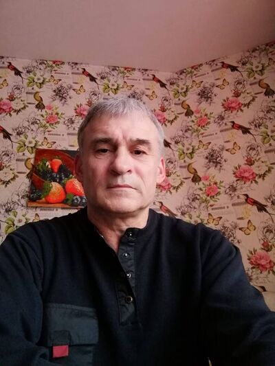  ,   Viktor, 57 ,   ,   