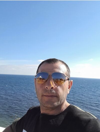  ,   Aleks, 43 ,   ,   