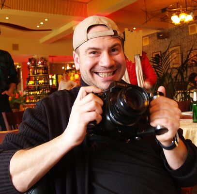  ,   Mihail, 49 ,   ,   , c 