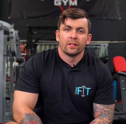  ,   James Rois, 33 ,   ,   