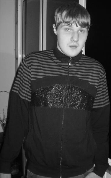  -,   Mikhail, 32 ,   ,   