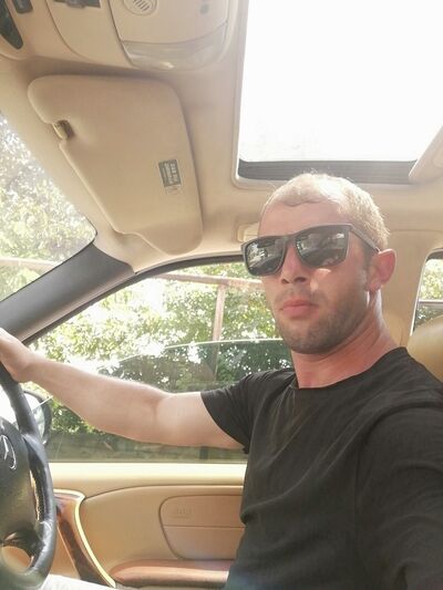  ,   Artur, 38 ,   