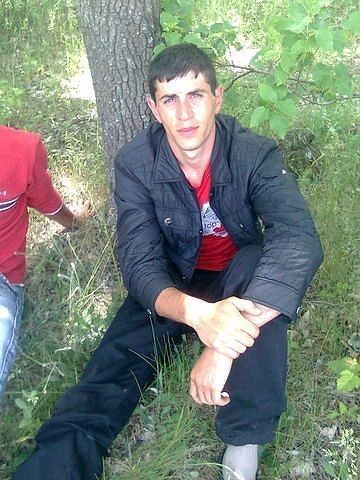  ,   Alex, 37 ,   ,   , c , 