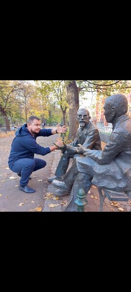  ,   Viacheslav, 37 ,   ,   , c 