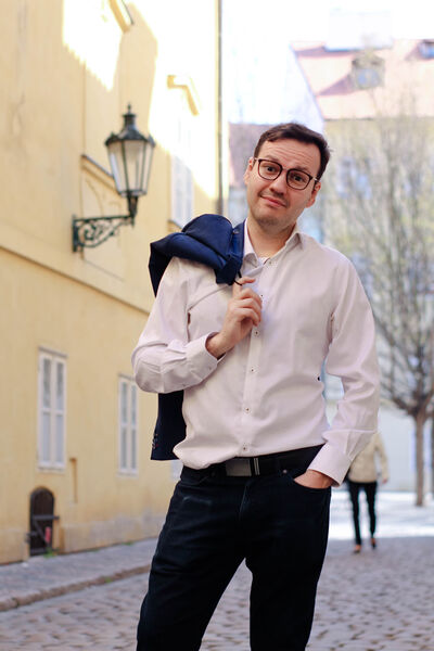  Praha,   Roman, 40 ,     , c 