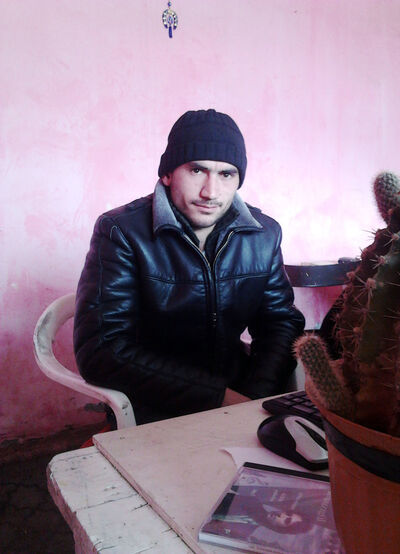  ,   Xasil, 37 ,   