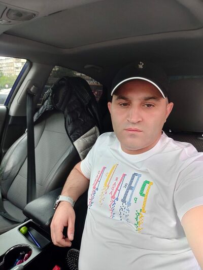  ,   Baxruz, 42 ,   ,   