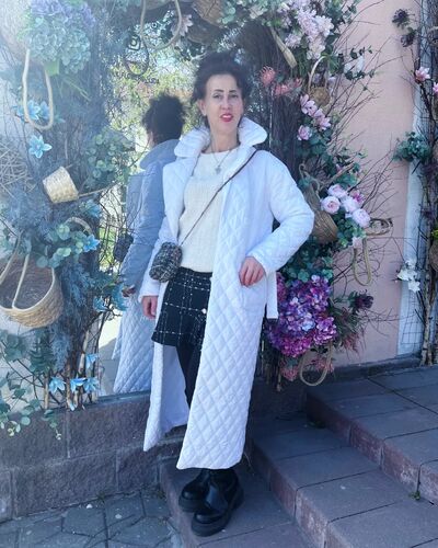  ,   Anastasia, 41 ,     , c 