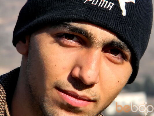  ,   Artur, 34 ,  