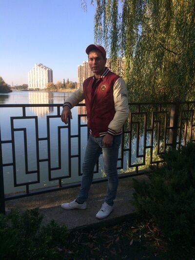  ,   Denis, 30 ,   ,   , c , 