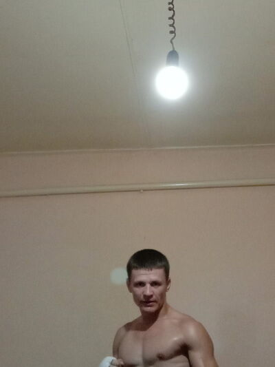  ,   Andrei, 37 ,     , c 
