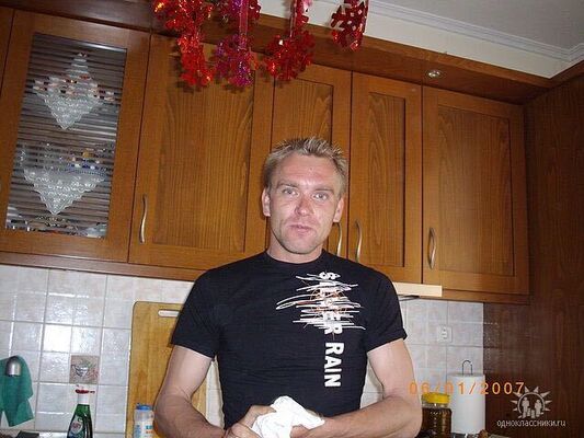  ,   Aleksandr, 46 ,   ,   