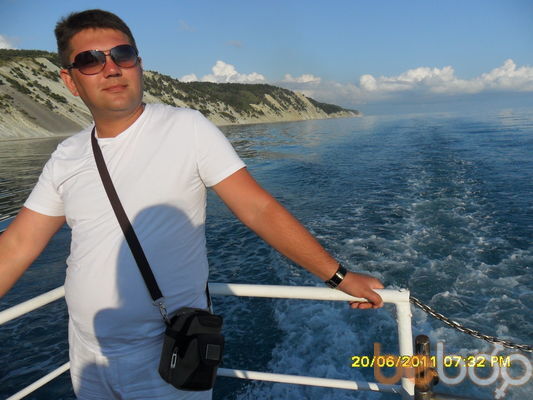  -,   Alex, 42 ,   ,   , c 