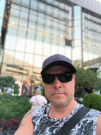  ,   Anatoly, 47 ,   ,   , 