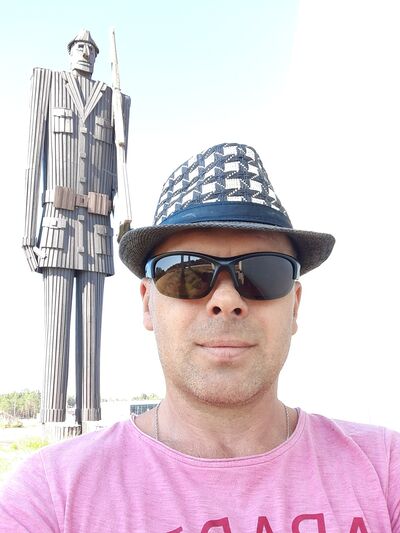  ,   Sergio, 50 ,   ,   