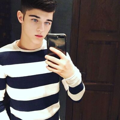  ,   Ivan, 22 ,   ,   , c 