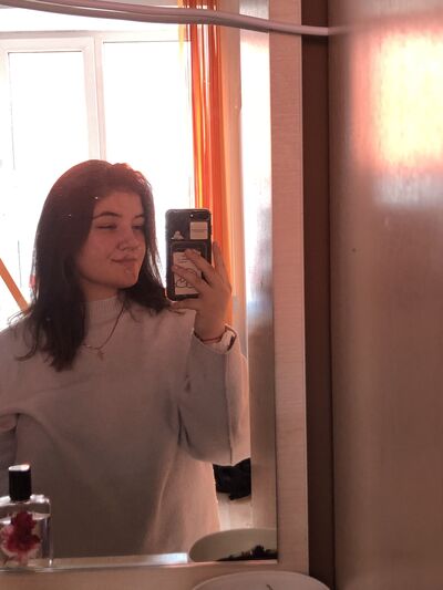  ,   Veronika, 21 ,     , c 