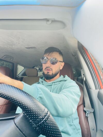  ,   Marat, 34 ,   ,   
