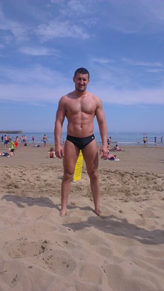  ,   Tomas, 38 ,   ,   , c 