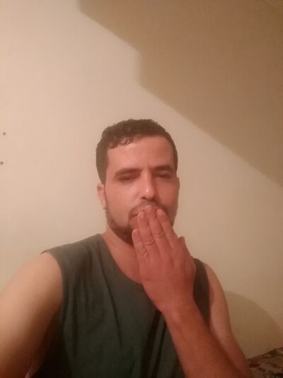  ,   Rachid, 40 ,   ,   , c 