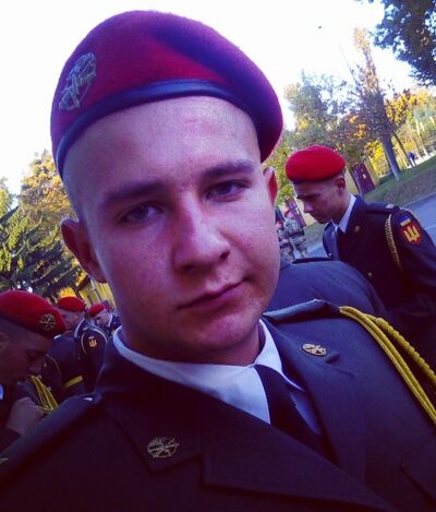 ,   Konstantin, 30 ,   