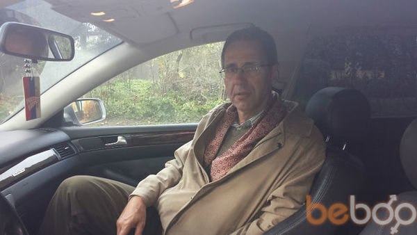  ,   Erik, 60 ,   