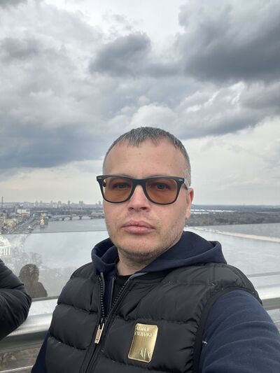  ,   Vitaliy, 41 ,   ,   