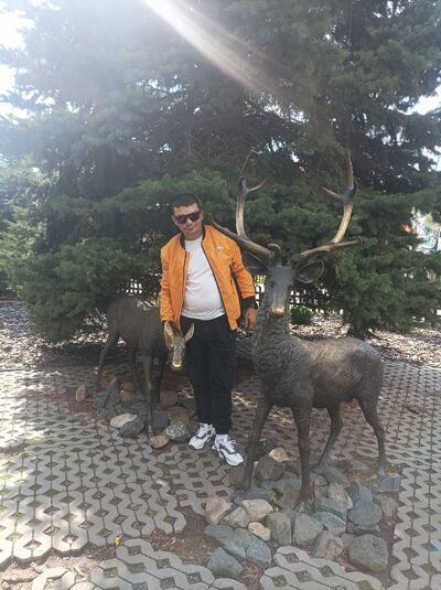  ,   Alan, 32 ,   ,   , c , 