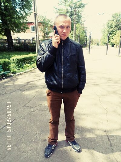  ,   Viktor, 29 ,   