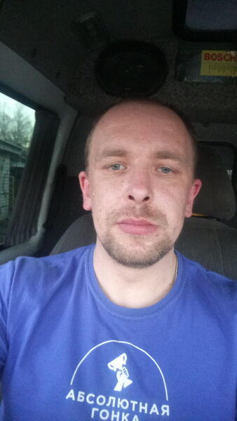  ,   Pavel, 38 ,   , 