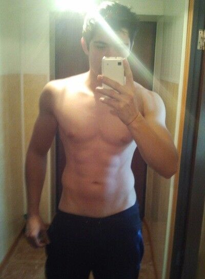  6293446  Nikolai, 30 ,    