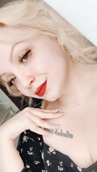  ,   Roses, 29 ,     , c , 