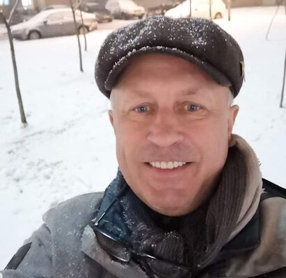  ,   Nik, 52 ,   , 