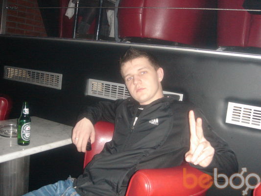  ,   Vanj, 34 ,  